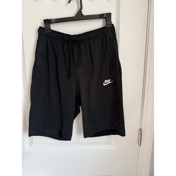 Nike Sportswear Men's NSW Black Embroidered Lightweight Jersey Shorts Size Small - Picture 1 of 7